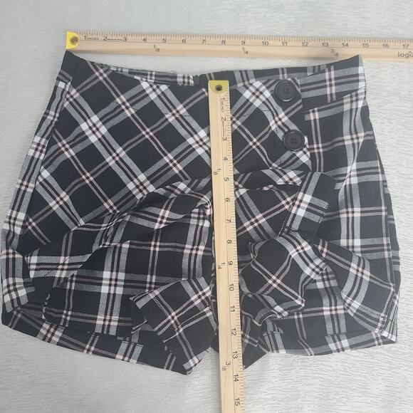 Rue 21 plaid black/pink dark academia Y2K mini skort Sz Medium Twee grunge punk - Picture 5 of 9